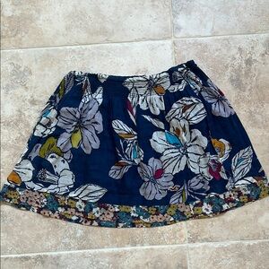 Hollister Navy Floral Skirt Sz M L16” W 32”